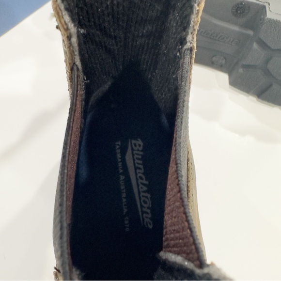 Blundstone 1615 Women’s Suede Leather Ankle Chelsea Boots - Picture 10 of 11